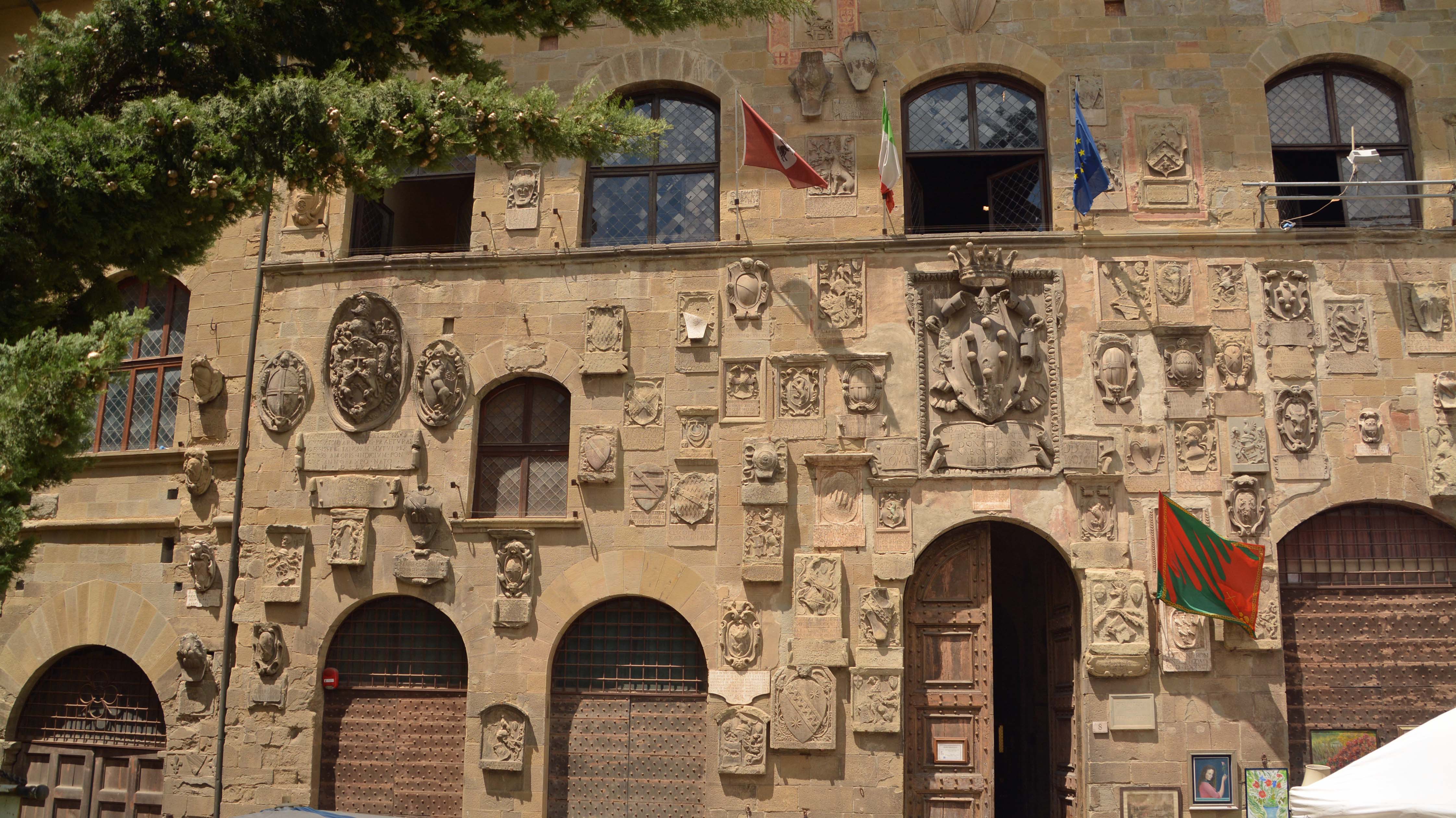 Palazzo Pretorio www.amliebstenweg.de